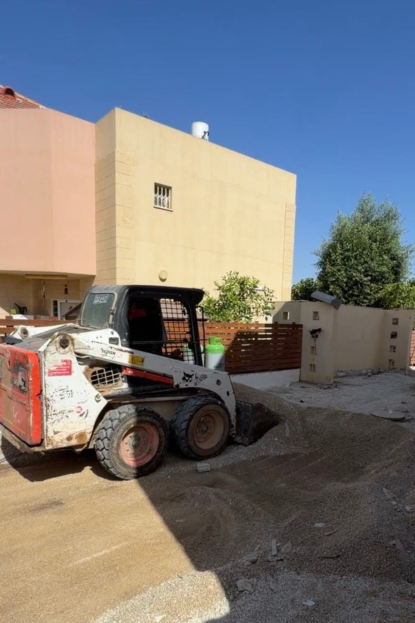 עבודות פירוק ופינוי פסולת